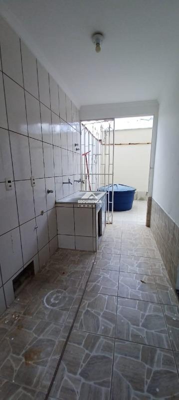 Casa à venda no GRA DUQUESA: 