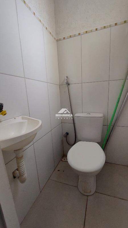 Loja para aluguel no Universitário: BANHEIRO