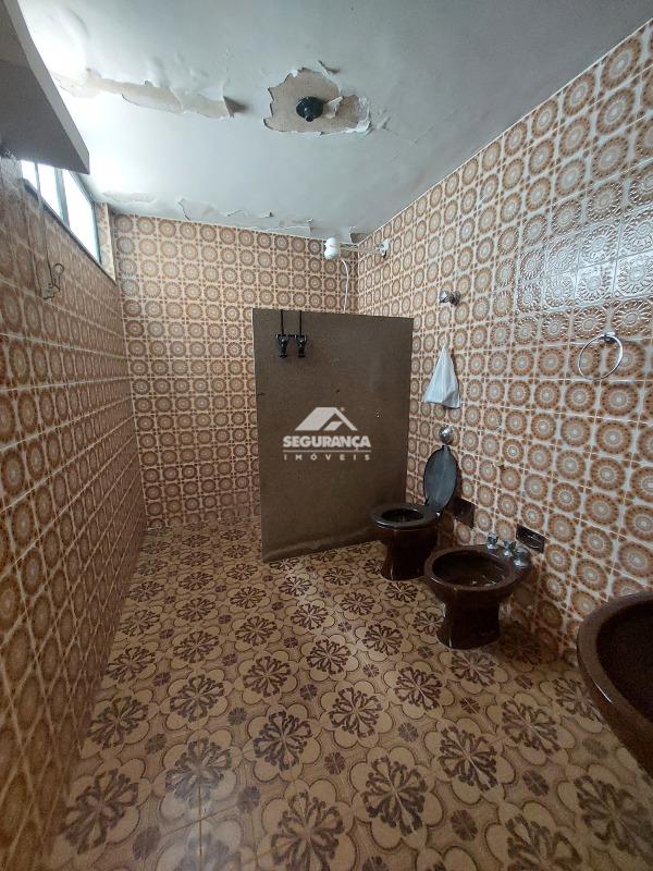 Casa à venda no Ilha dos Araújos: BANHEIRO SUITE