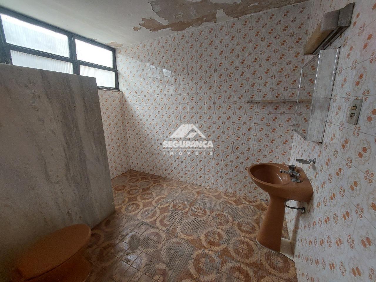 Casa à venda no Ilha dos Araújos: BANHEIRO SOCIAL