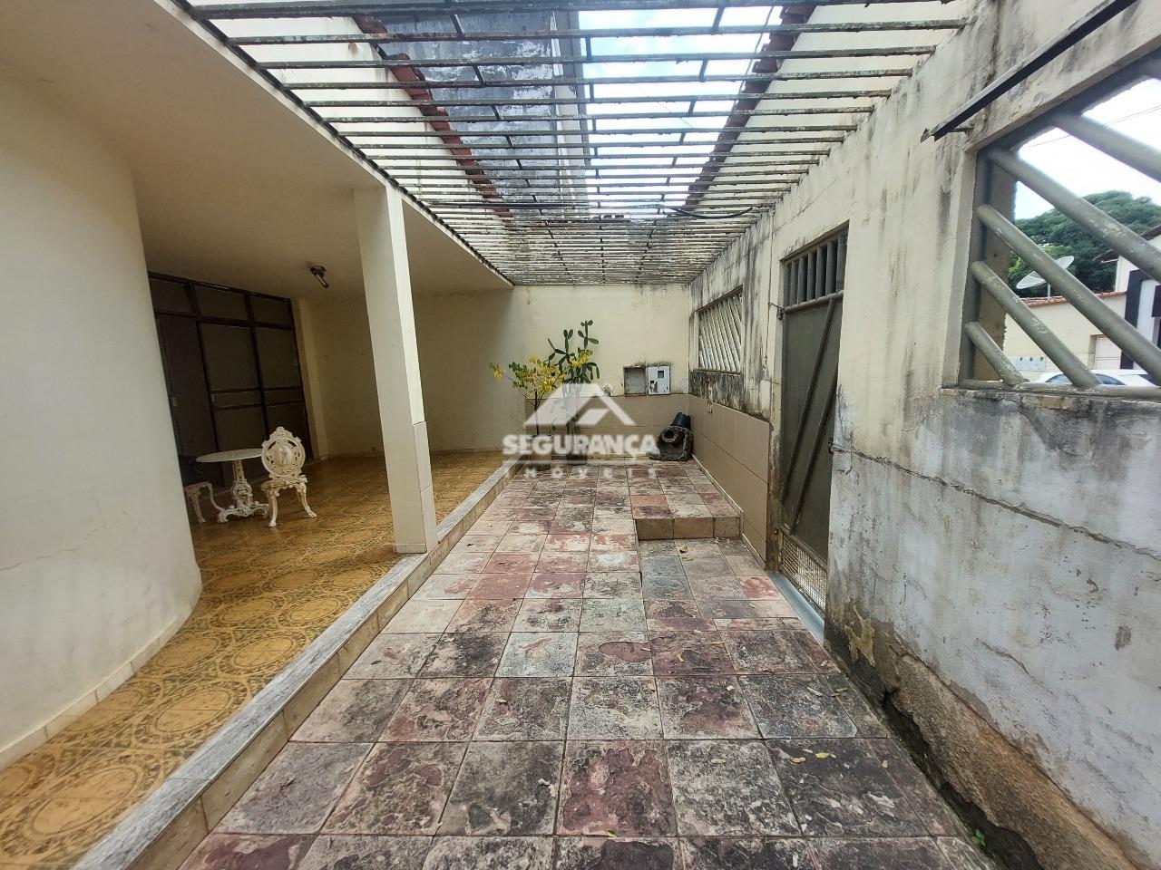 Casa à venda no Ilha dos Araújos: VARANDA