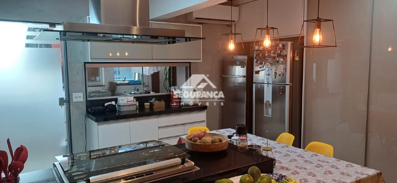 Apartamento à venda no Centro: 