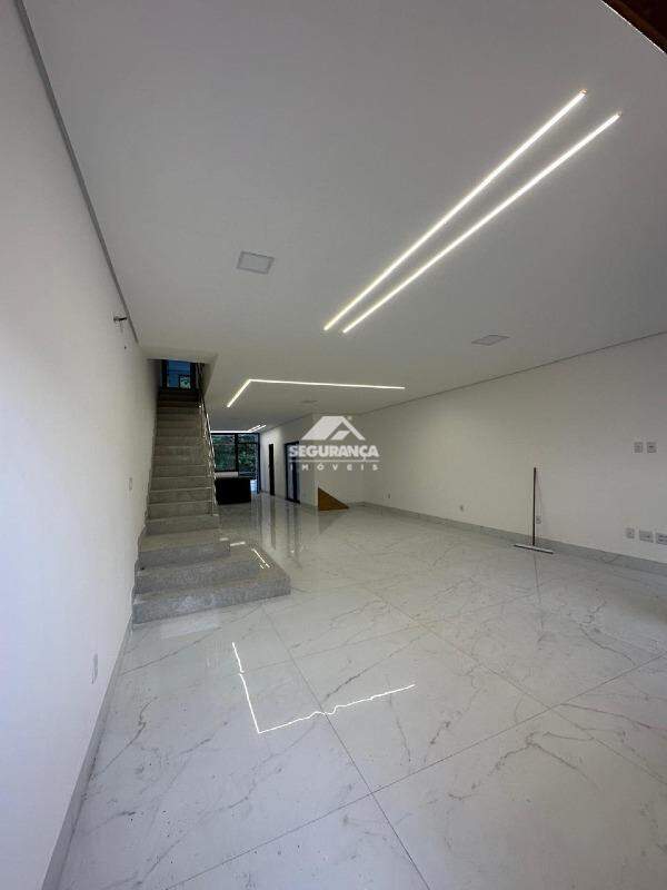 Casa à venda no BELVEDERE: