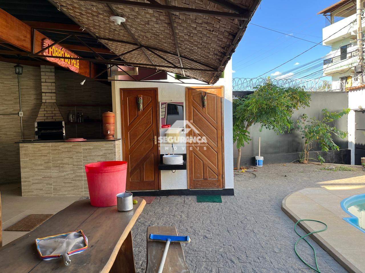 Casa à venda no SANTOS DUMONT: