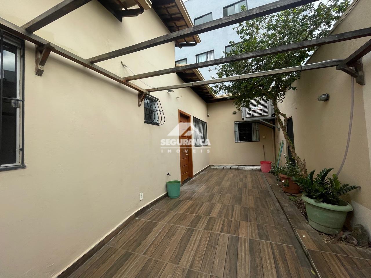 Casa à venda no SANTOS DUMONT: