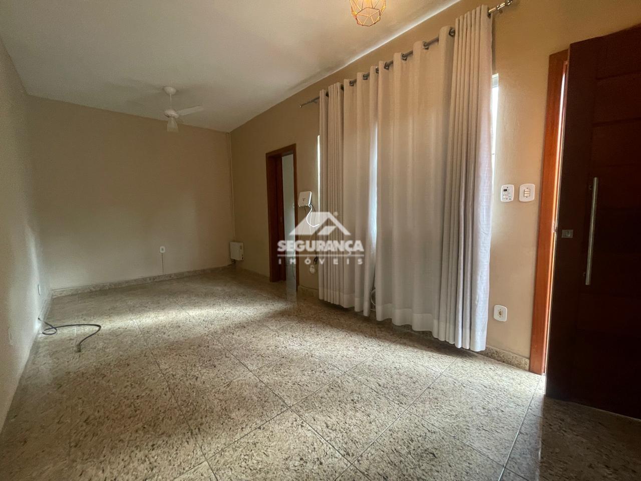 Casa à venda no SANTOS DUMONT: