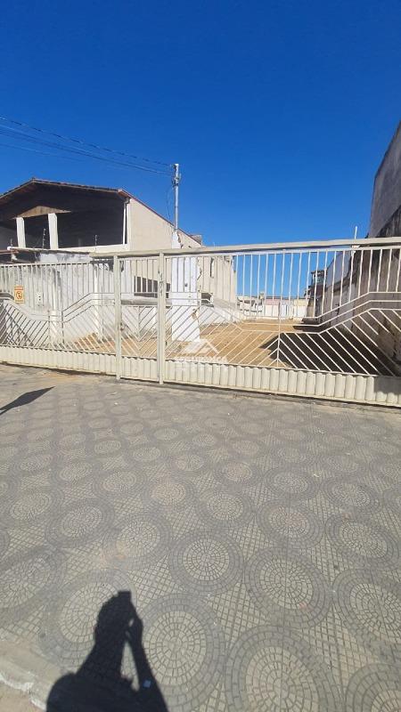 AREA à venda no Centro: 