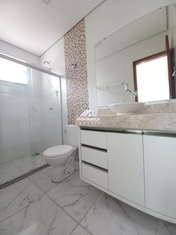 Casa para aluguel no CIDADE JARDIM: QUARTO SUÍTE