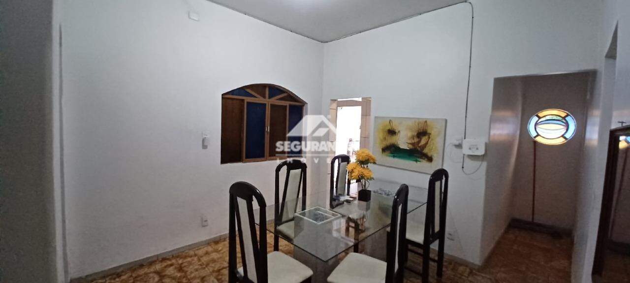 Casa à venda no VILA BRETAS: