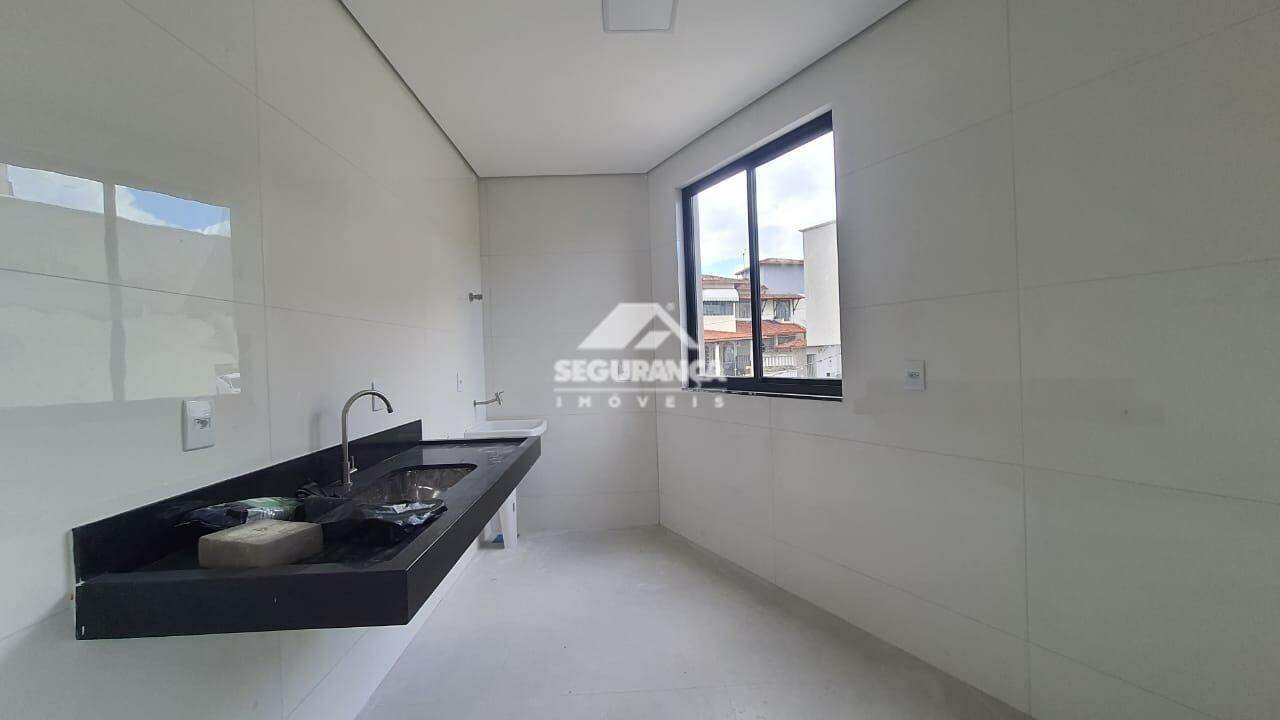 Apartamento à venda no MARIA EUGENIA: 