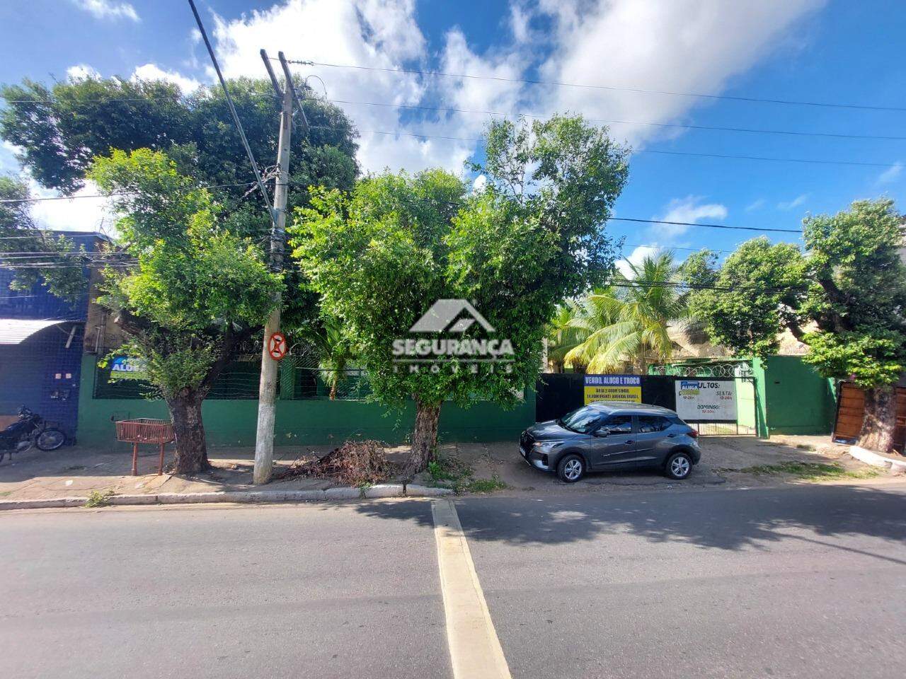 AREA à venda no VILA BRETAS: 