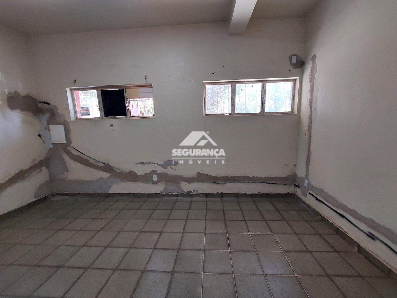 Casa comercial para aluguel no Centro: QUARTO (2)