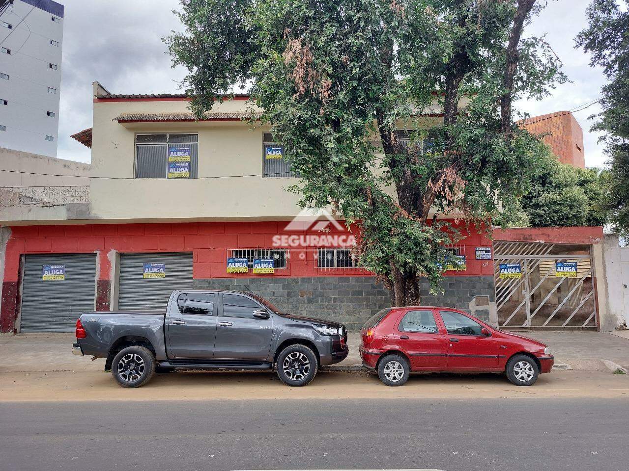 Casa comercial para aluguel no Centro: FACHADA