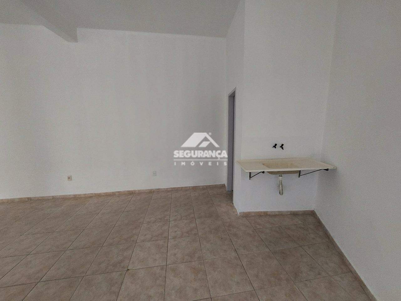 Loja para aluguel no VALE PASTORIL: LOJA