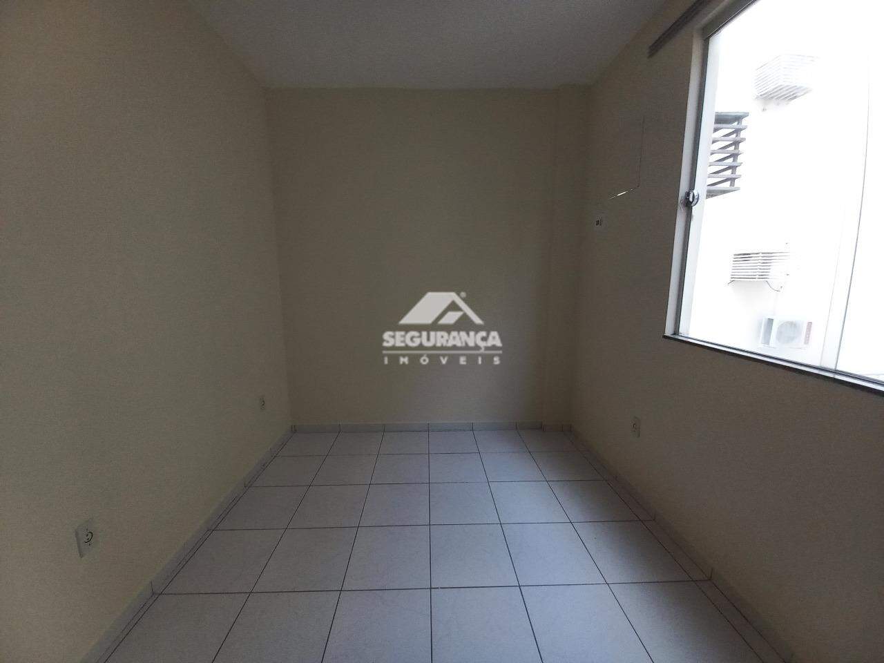 Apartamento para aluguel no GRA DUQUESA: QUARTO 01
