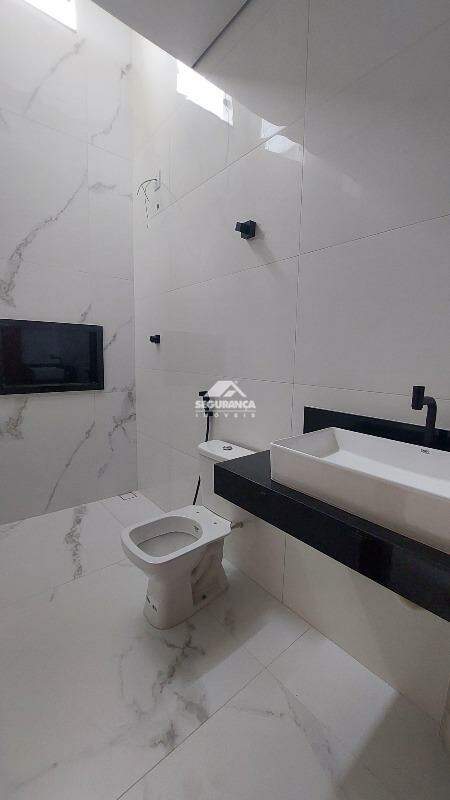 Casa para aluguel no Cidade Nova: BANHEIRO SOCIAL