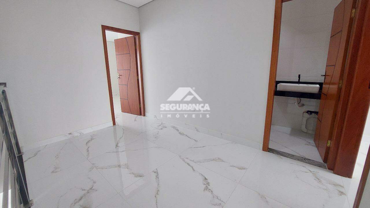 Casa para aluguel no Cidade Nova: HALL