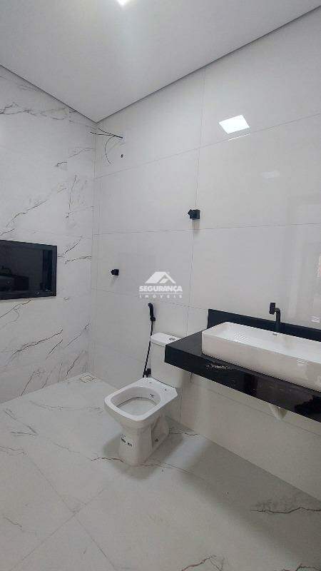 Casa para aluguel no Cidade Nova: BANHEIRO SUÍTE