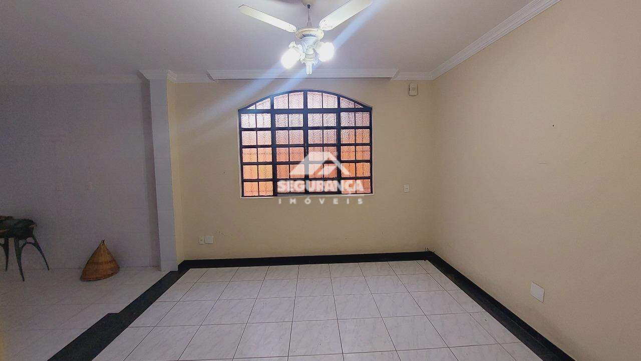 Casa para aluguel no GRA DUQUESA: COPA