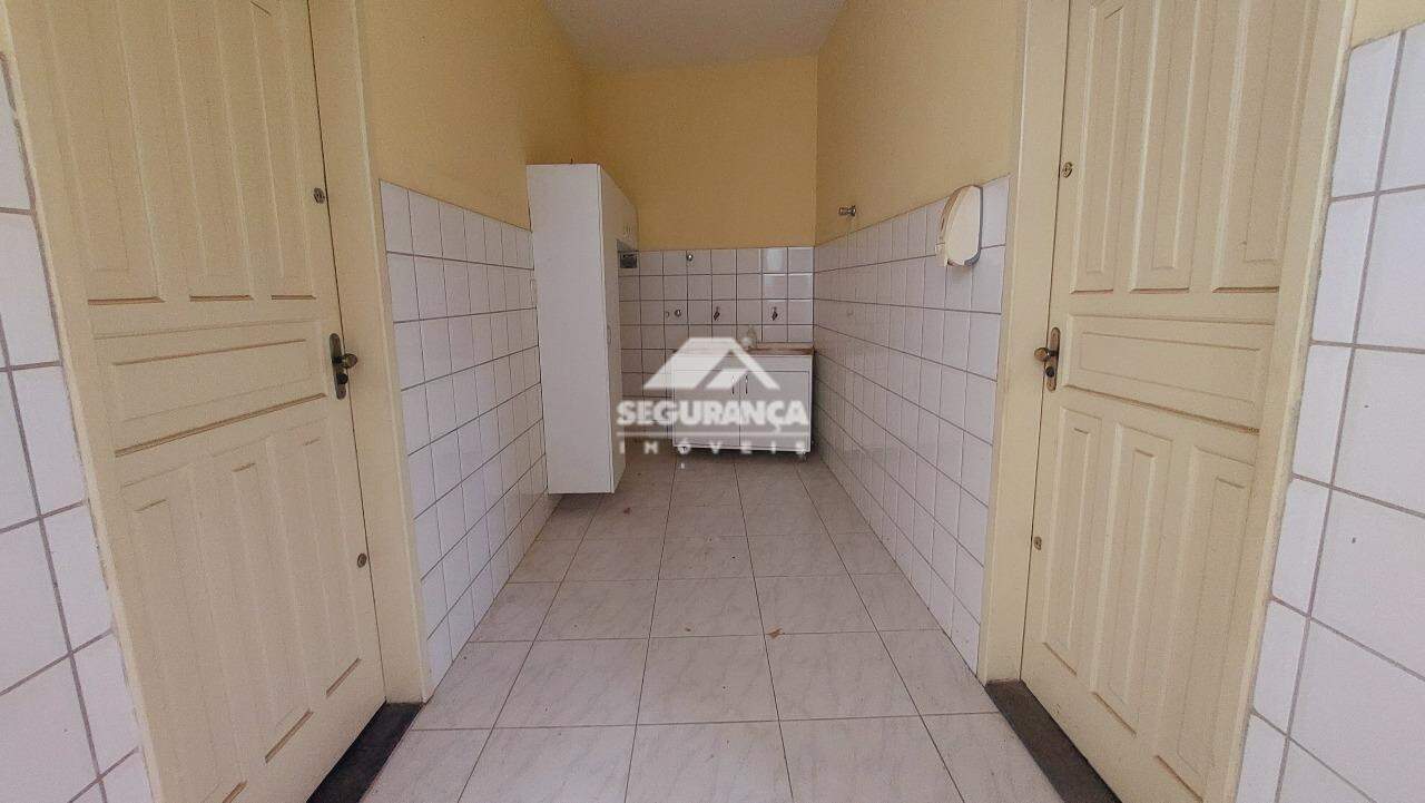 Casa para aluguel no GRA DUQUESA: ÁREA DE SERVIÇO