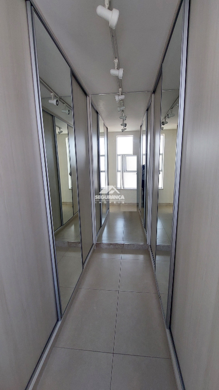 Apartamento para aluguel no Centro: CLOSET SUÍTE