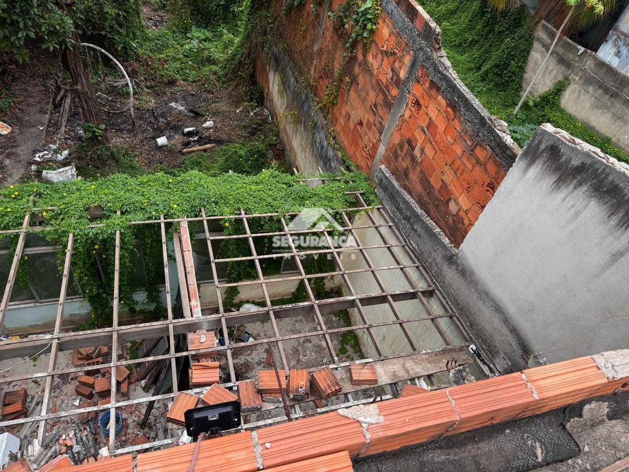 Lote à venda no SANTA TEREZINHA: 