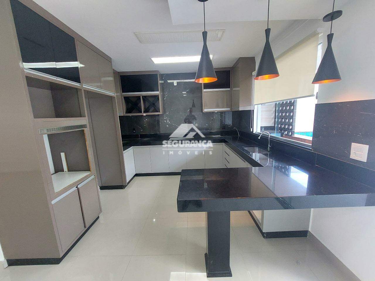 Casa à venda no BELVEDERE: COZINHA