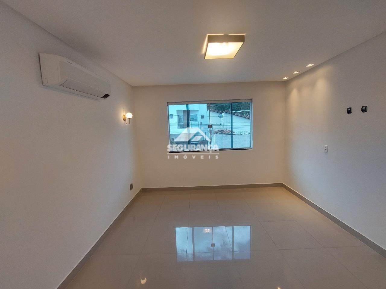 Casa à venda no BELVEDERE: SUÍTE