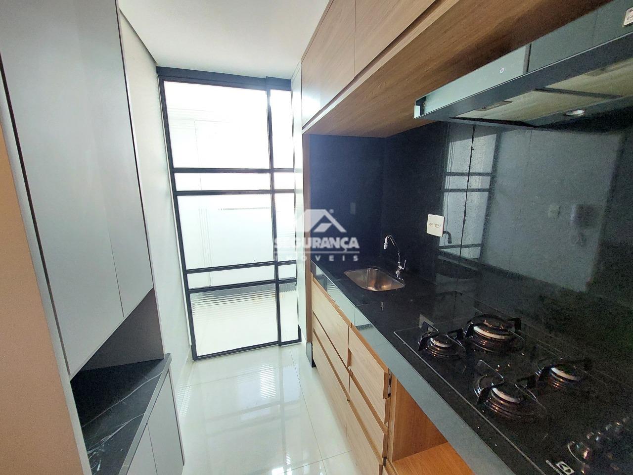 Apartamento para aluguel no Esplanada: COZINHA