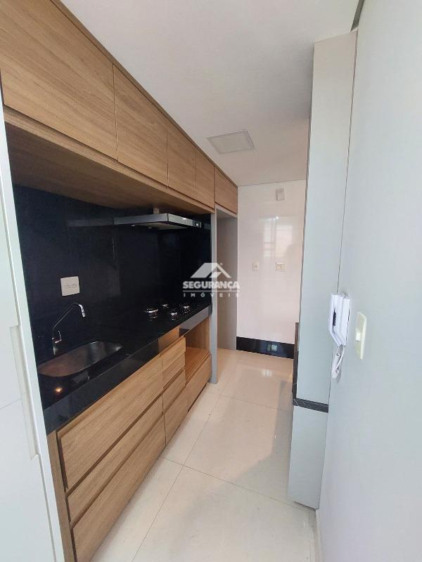 Apartamento para aluguel no Esplanada: COZINHA