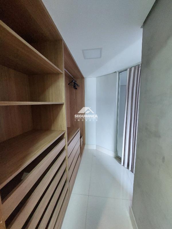 Apartamento para aluguel no Esplanada: CLOSET