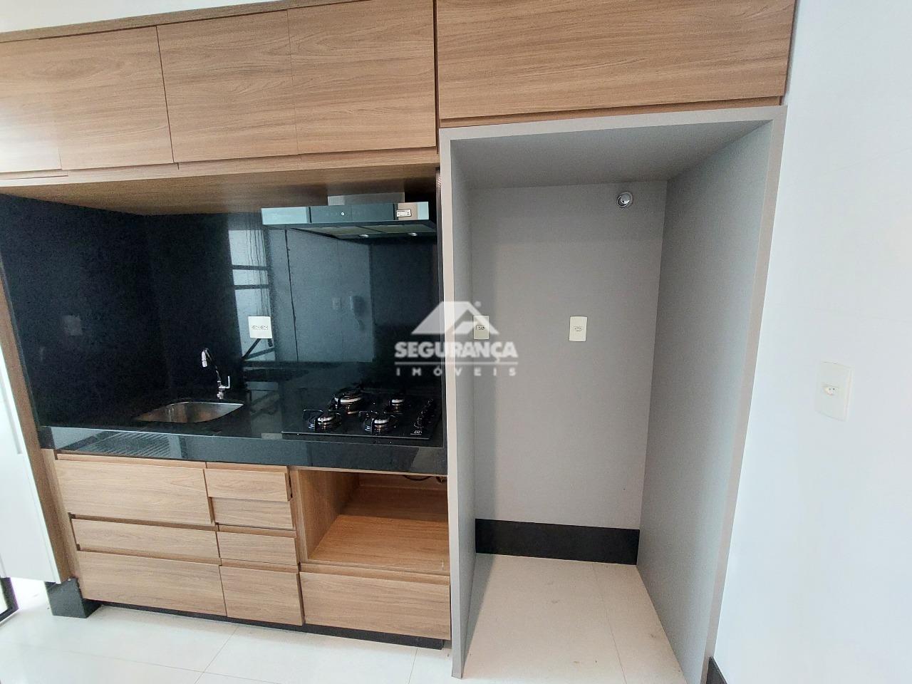 Apartamento para aluguel no Esplanada: COZINHA
