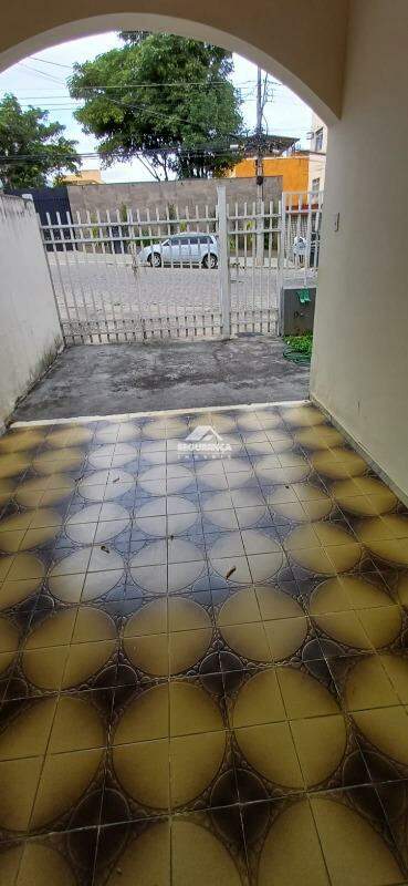 Casa à venda no VILA BRETAS: