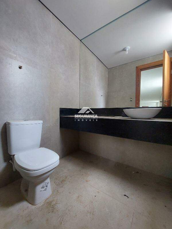 Sala para aluguel no Centro: BANHEIRO (2)