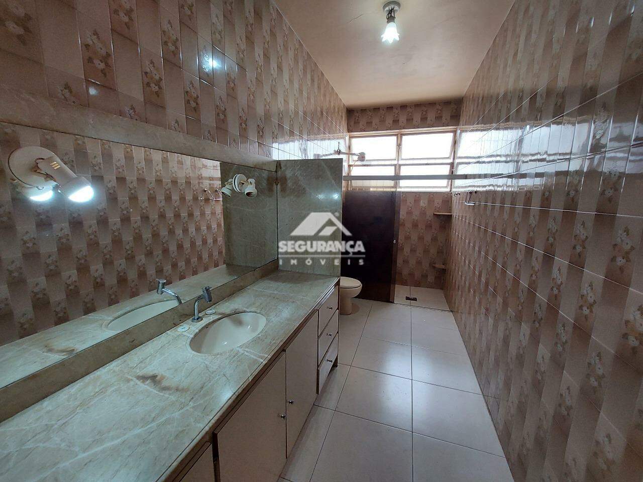 Casa para aluguel no Esplanada: BANHEIRO SOCIAL (2)