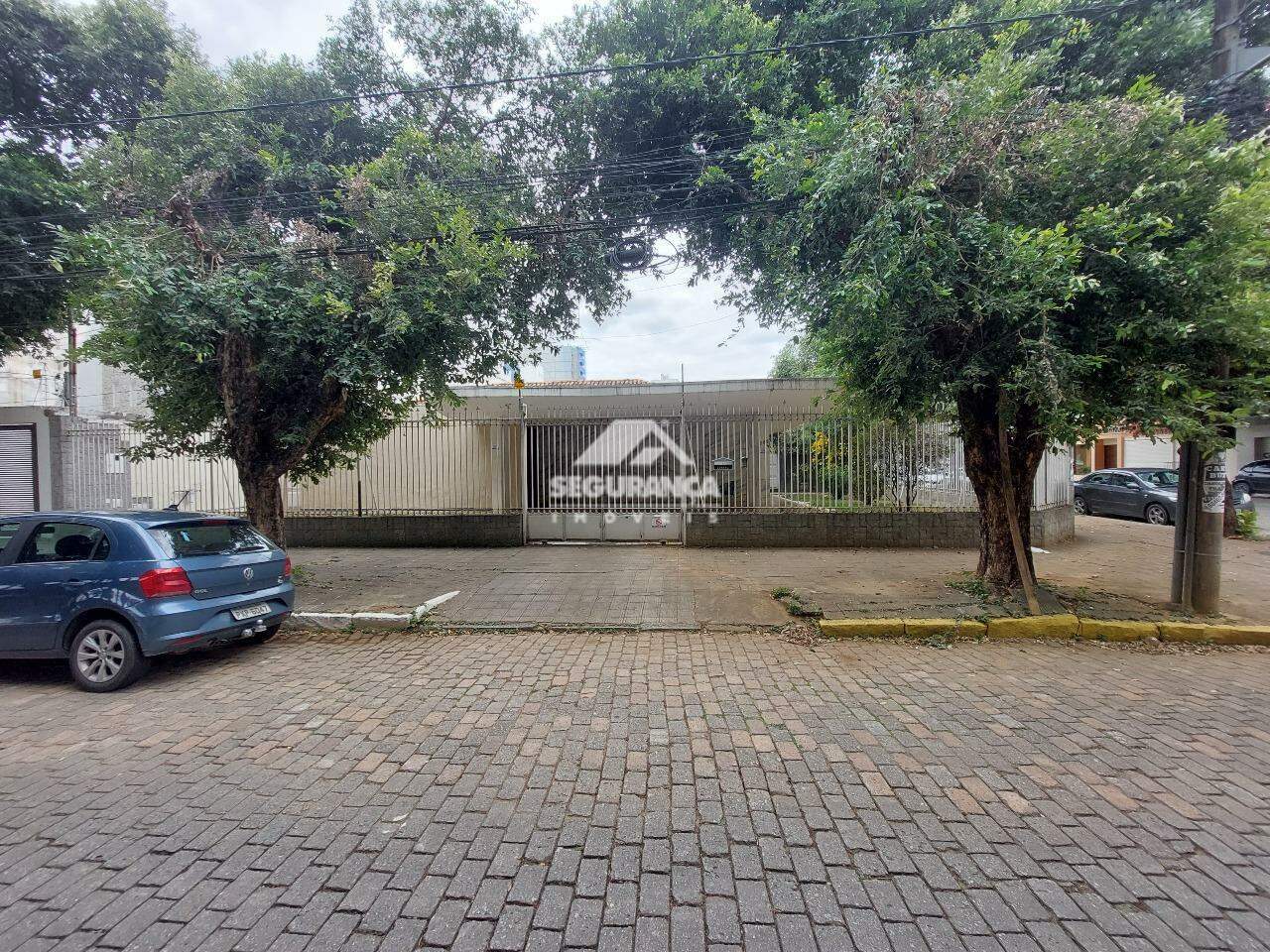 Casa para aluguel no Esplanada: FACHADA