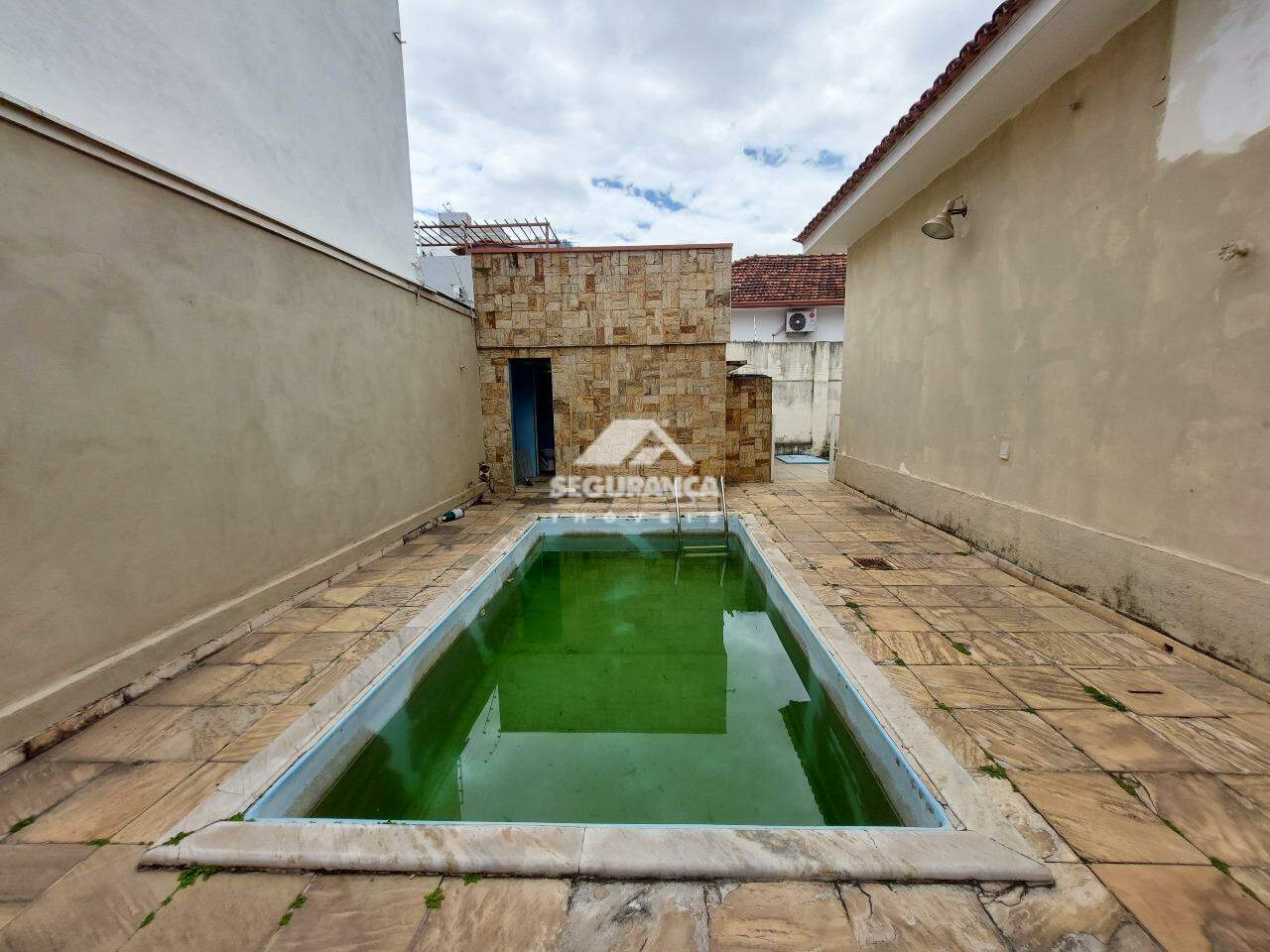Casa para aluguel no Esplanada: PISCINA