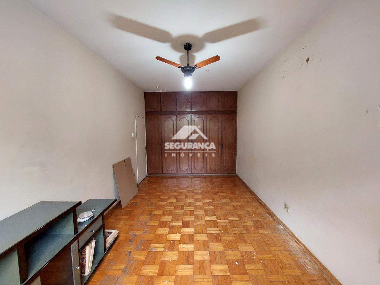 Casa para aluguel no Esplanada: QUARTO (4)