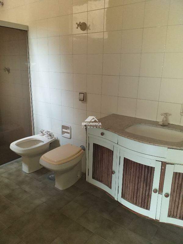 Apartamento à venda no Centro: BANHEIRO
