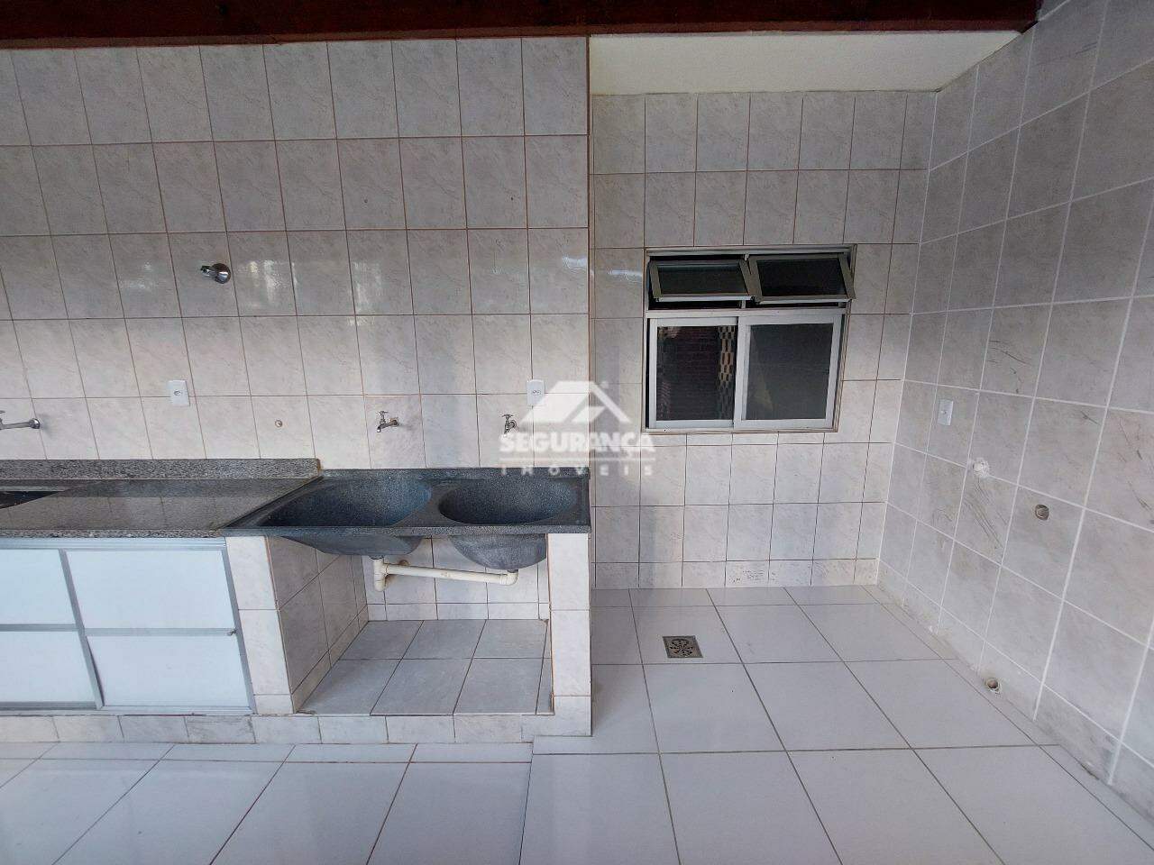 Apartamento para aluguel no ESPLANADINHA: ÁREA DE SERVIÇO