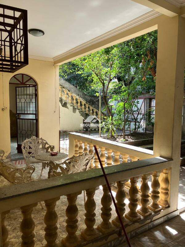 Casa à venda no GRA DUQUESA: