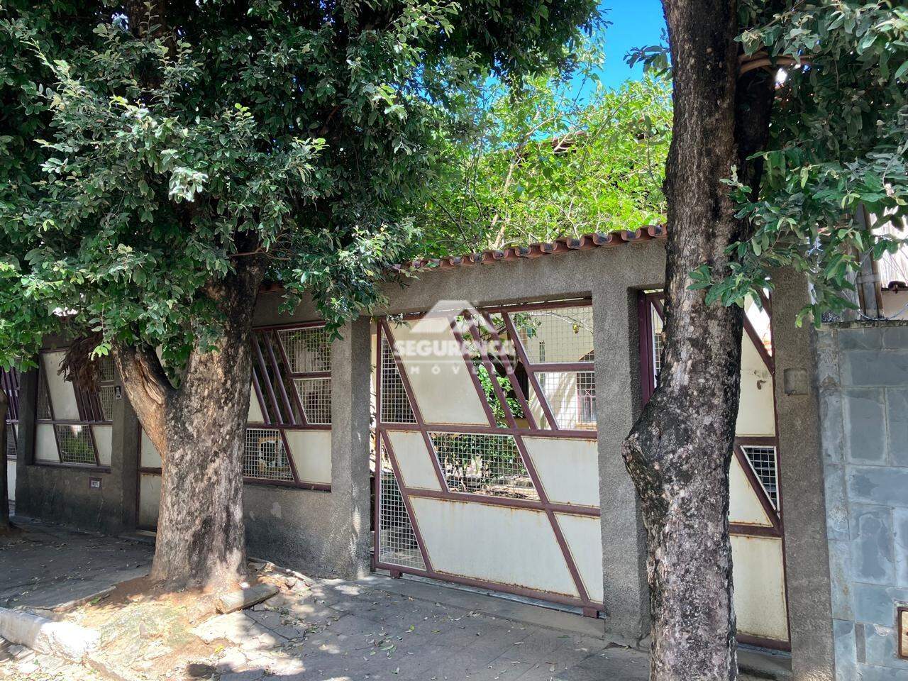 Casa à venda no GRA DUQUESA: 