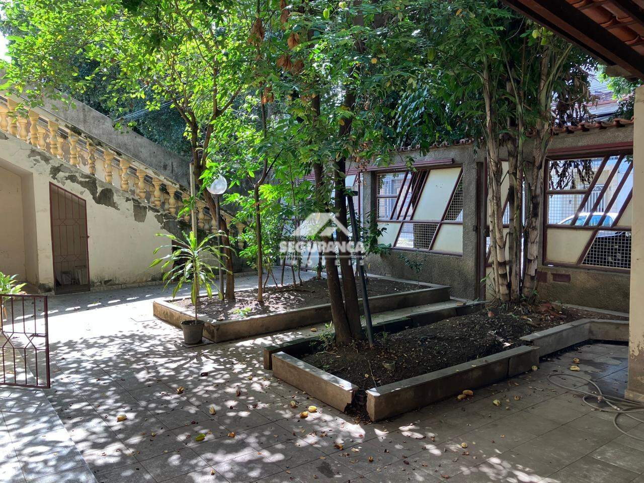 Casa à venda no GRA DUQUESA: 