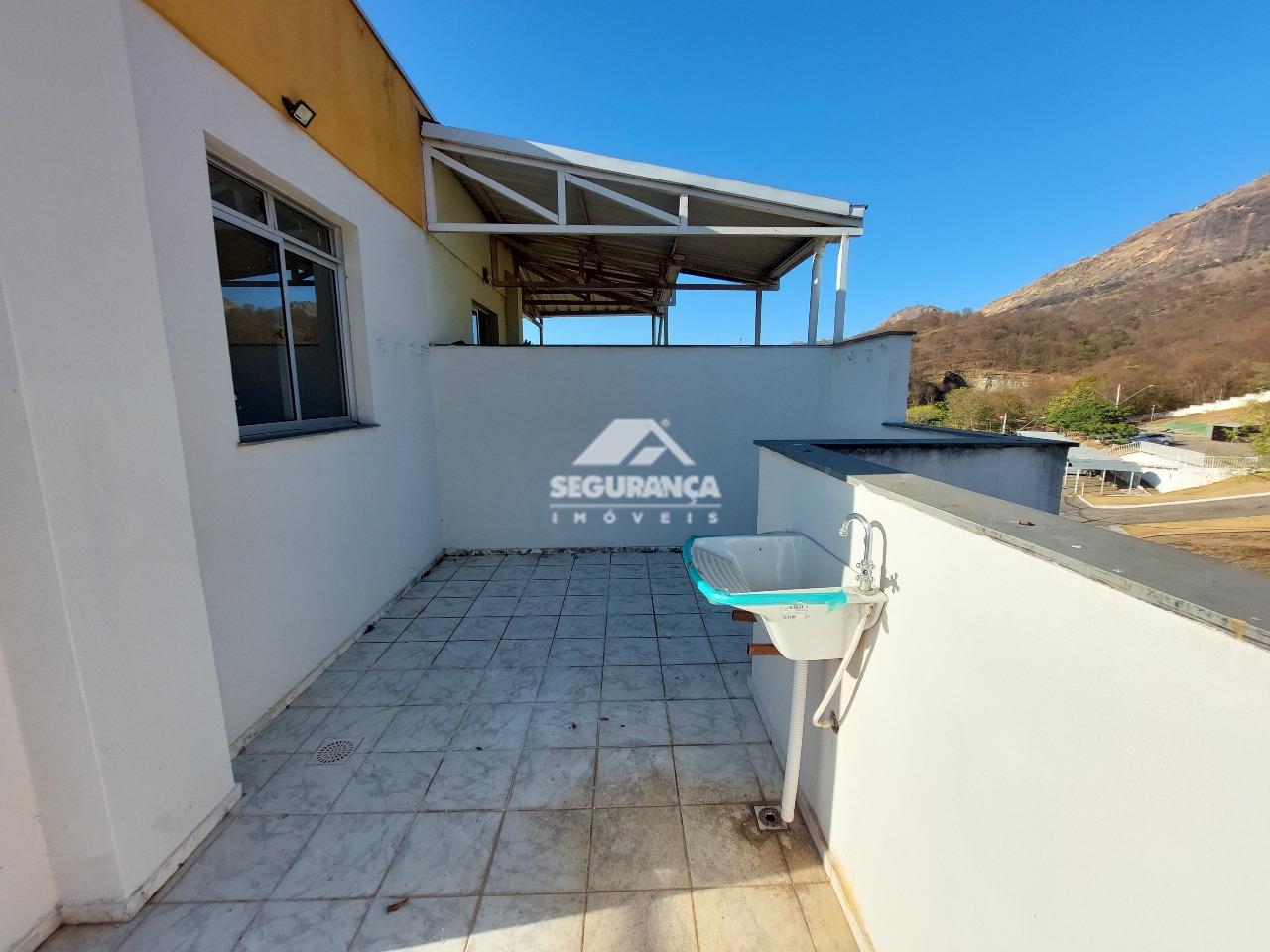 Apartamento para aluguel no Elvamar: ÁREA DE SERVIÇO