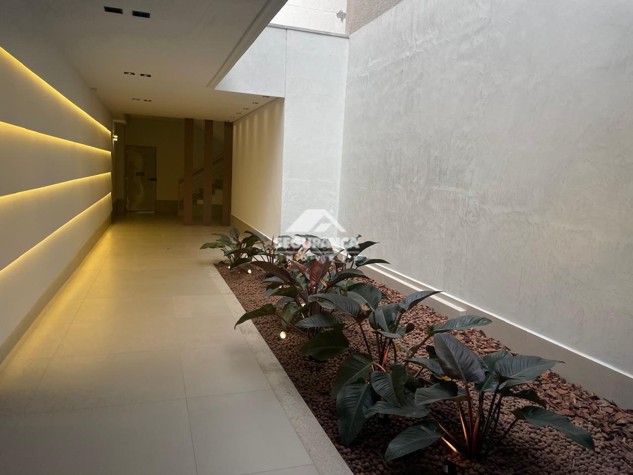 Apartamento à venda no ESPLANADINHA: 