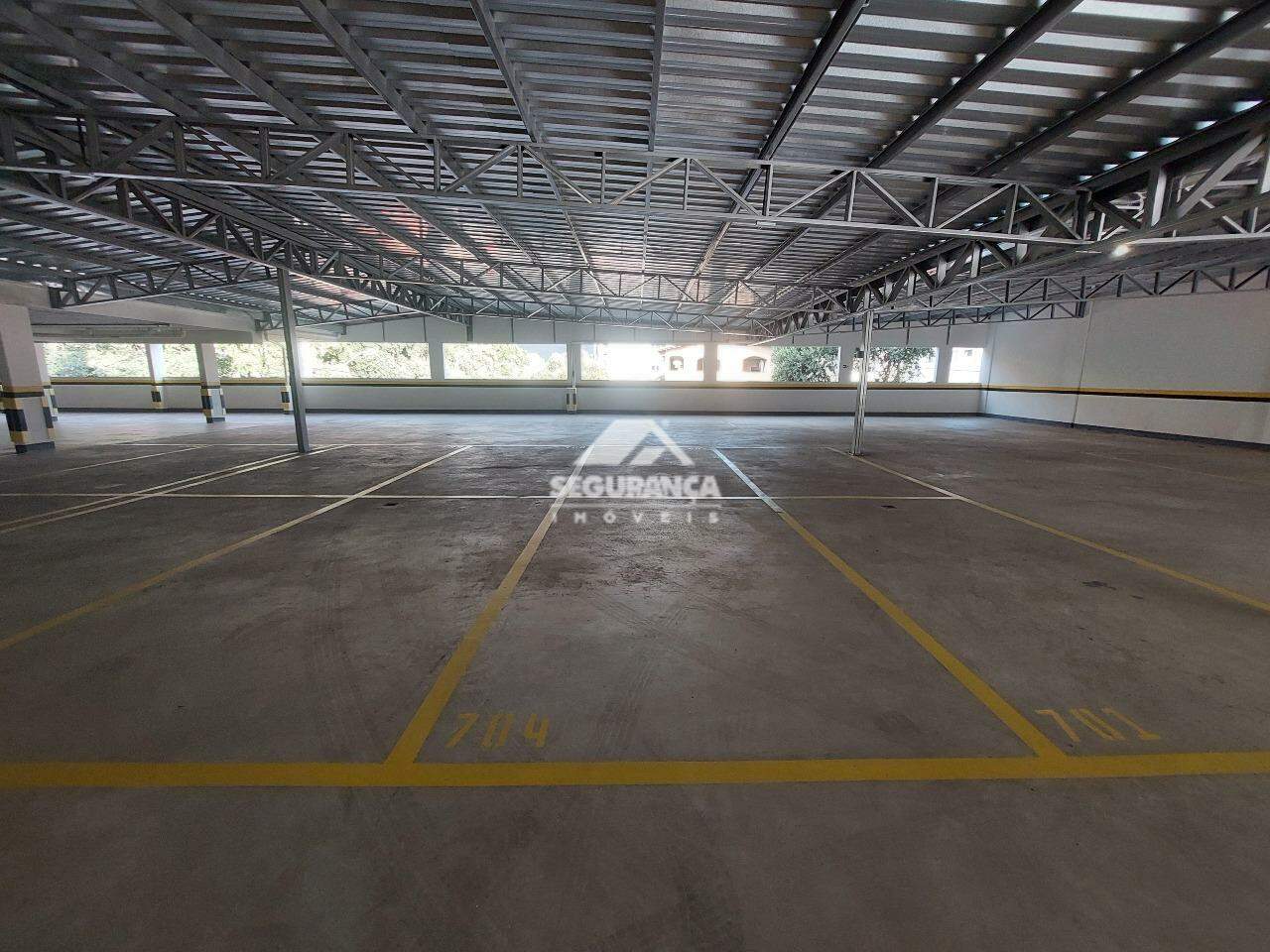 Apartamento para aluguel no ESPLANADINHA: GARAGEM