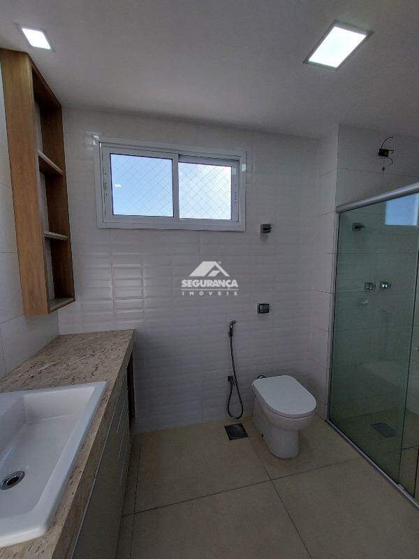 Apartamento para aluguel no Esplanada: BANHEIRO SOCIAL (2)