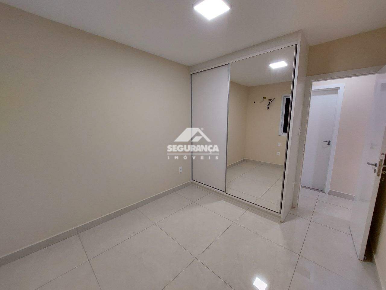 Apartamento para aluguel no Esplanada: QUARTO (1)