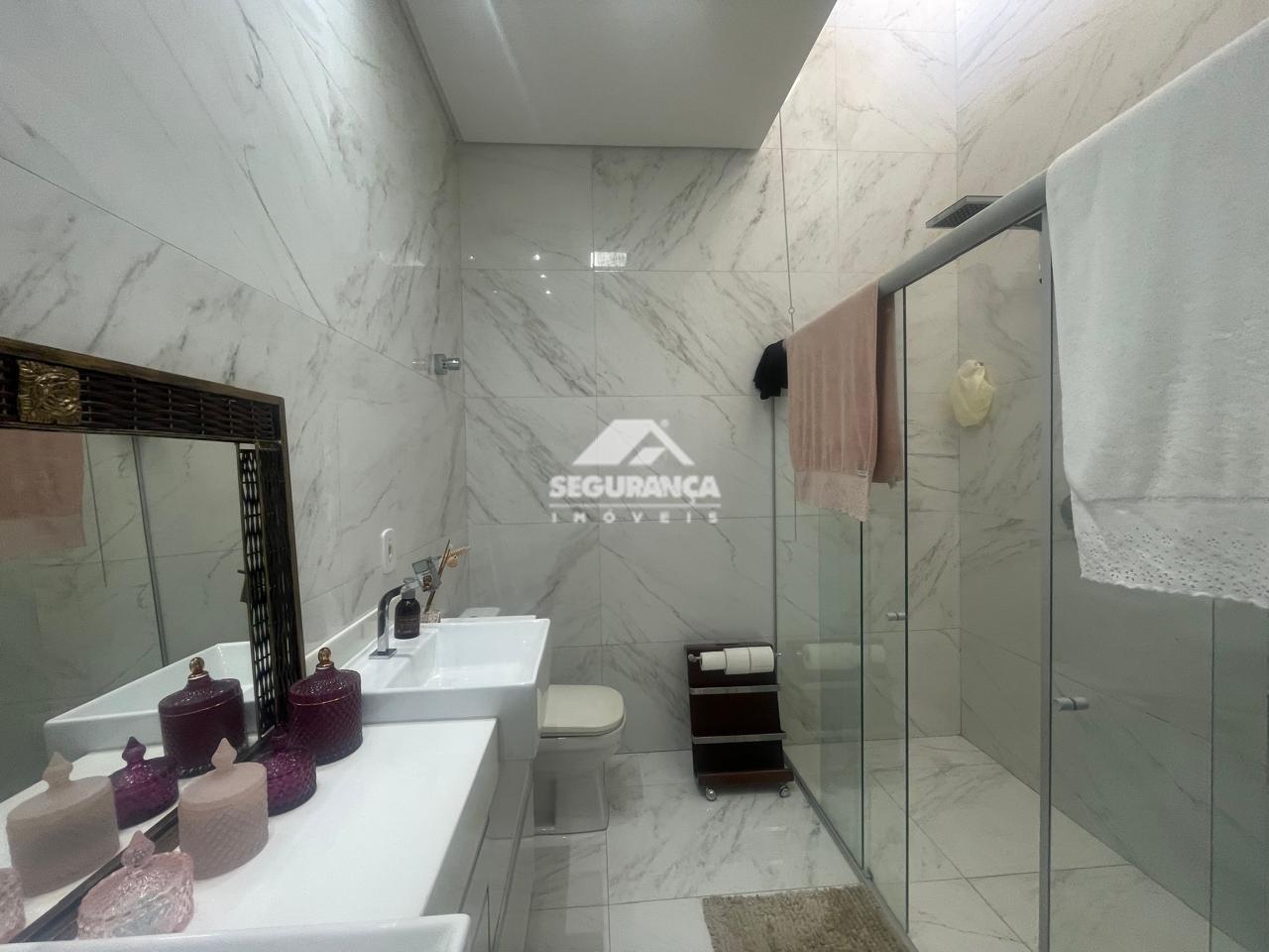 Casa à venda no SANTO AGOSTINHO: 