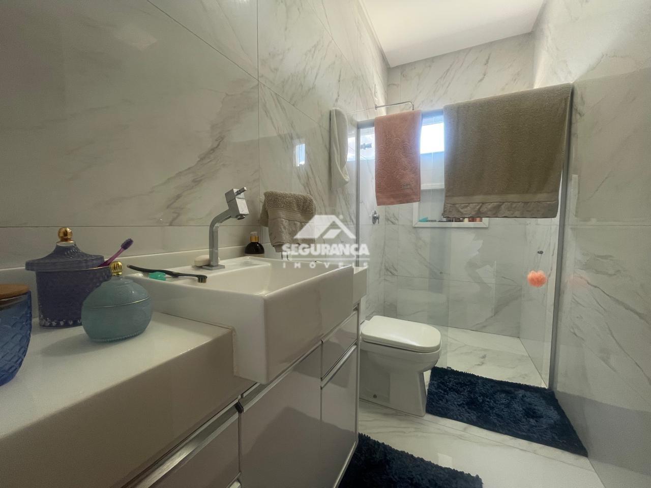 Casa à venda no SANTO AGOSTINHO: 